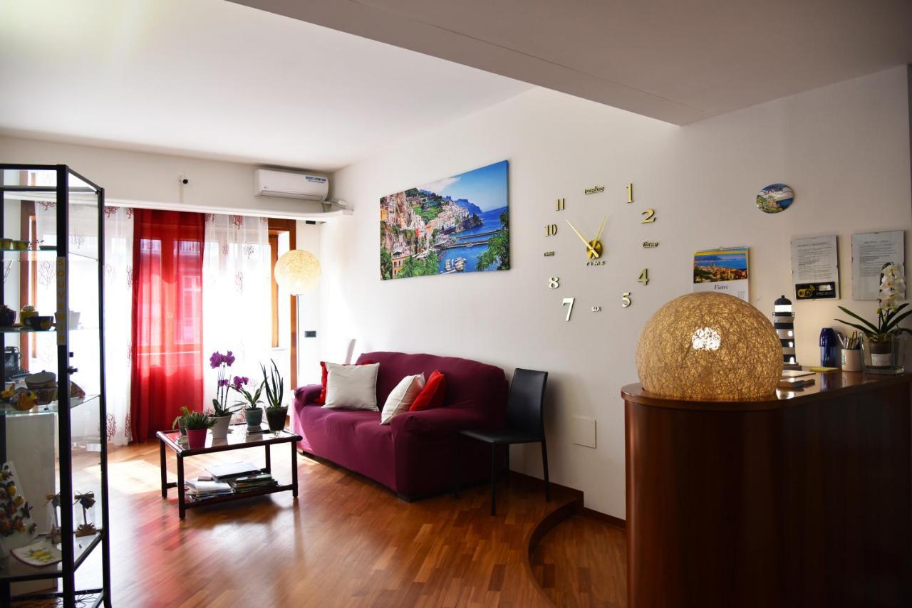 B&B Amalfi Coast ซาแลร์โน ภายนอก รูปภาพ