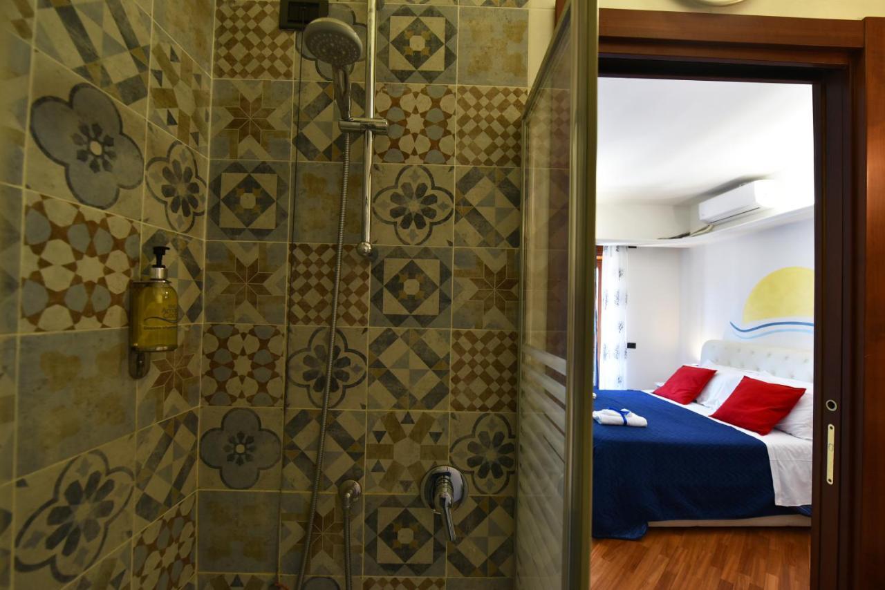 B&B Amalfi Coast ซาแลร์โน ภายนอก รูปภาพ