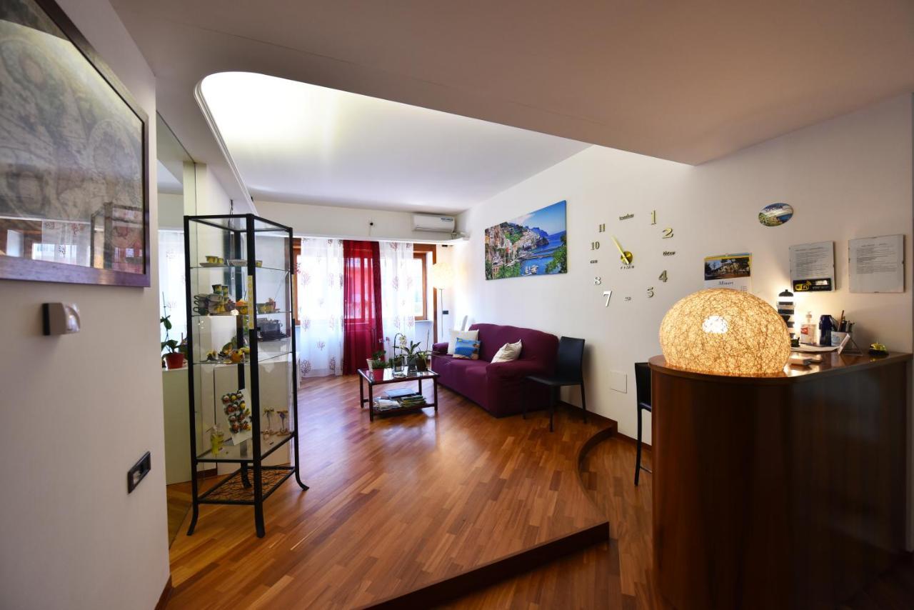 B&B Amalfi Coast ซาแลร์โน ภายนอก รูปภาพ