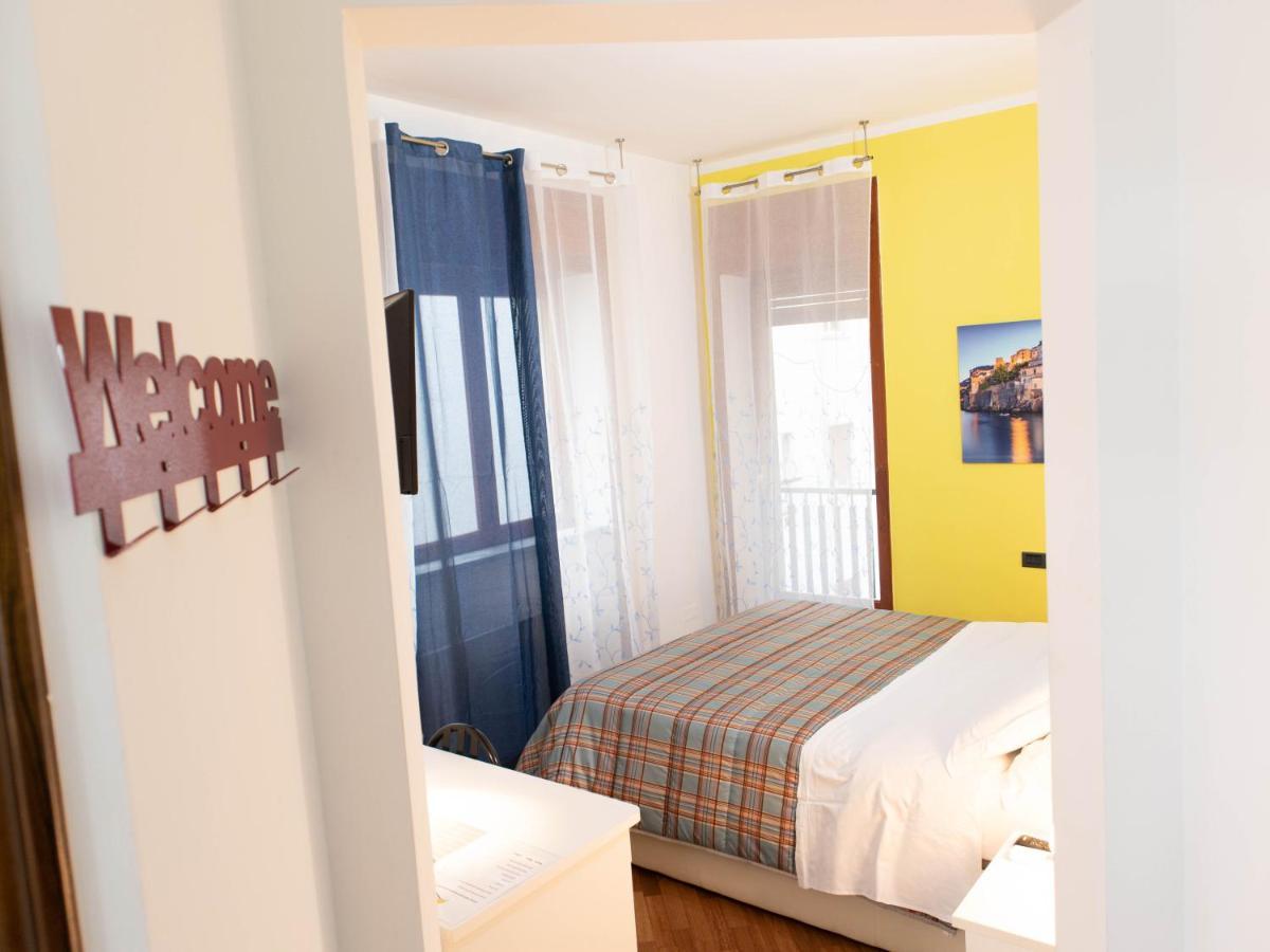 B&B Amalfi Coast ซาแลร์โน ภายนอก รูปภาพ