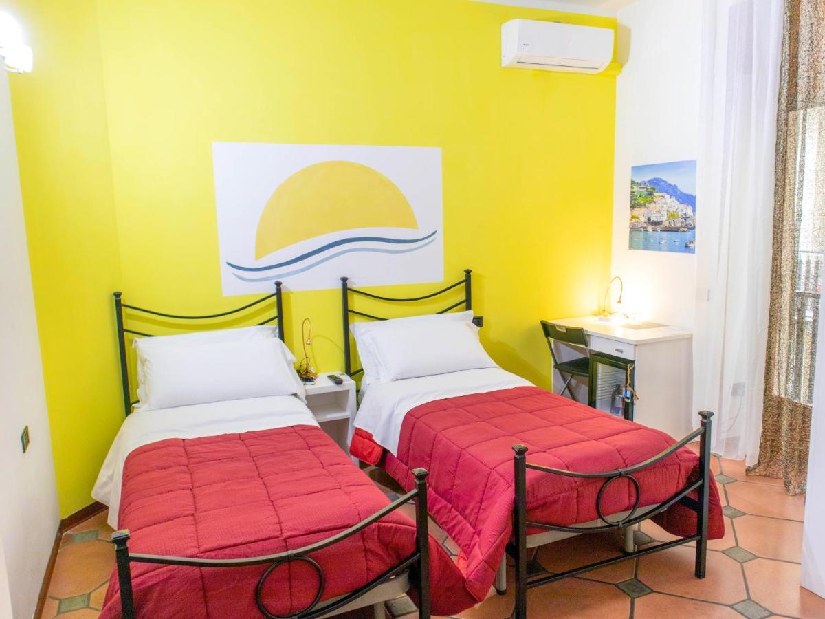 B&B Amalfi Coast ซาแลร์โน ภายนอก รูปภาพ