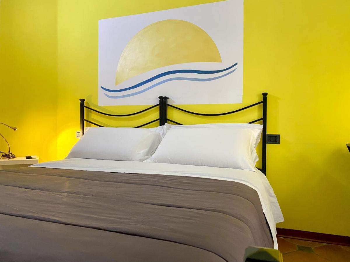 B&B Amalfi Coast ซาแลร์โน ภายนอก รูปภาพ