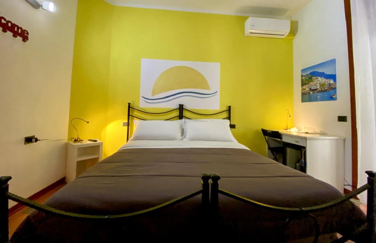 B&B Amalfi Coast ซาแลร์โน ภายนอก รูปภาพ