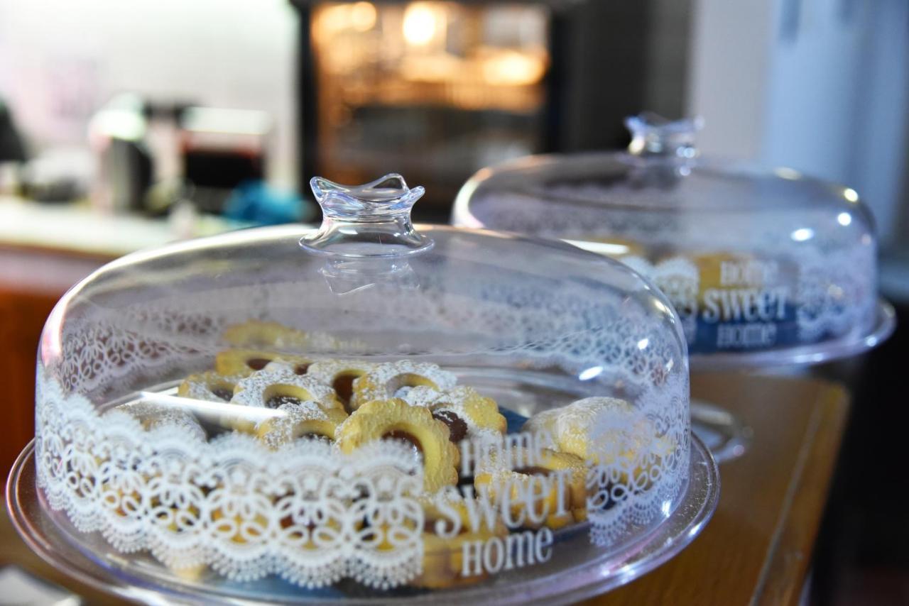 B&B Amalfi Coast ซาแลร์โน ภายนอก รูปภาพ