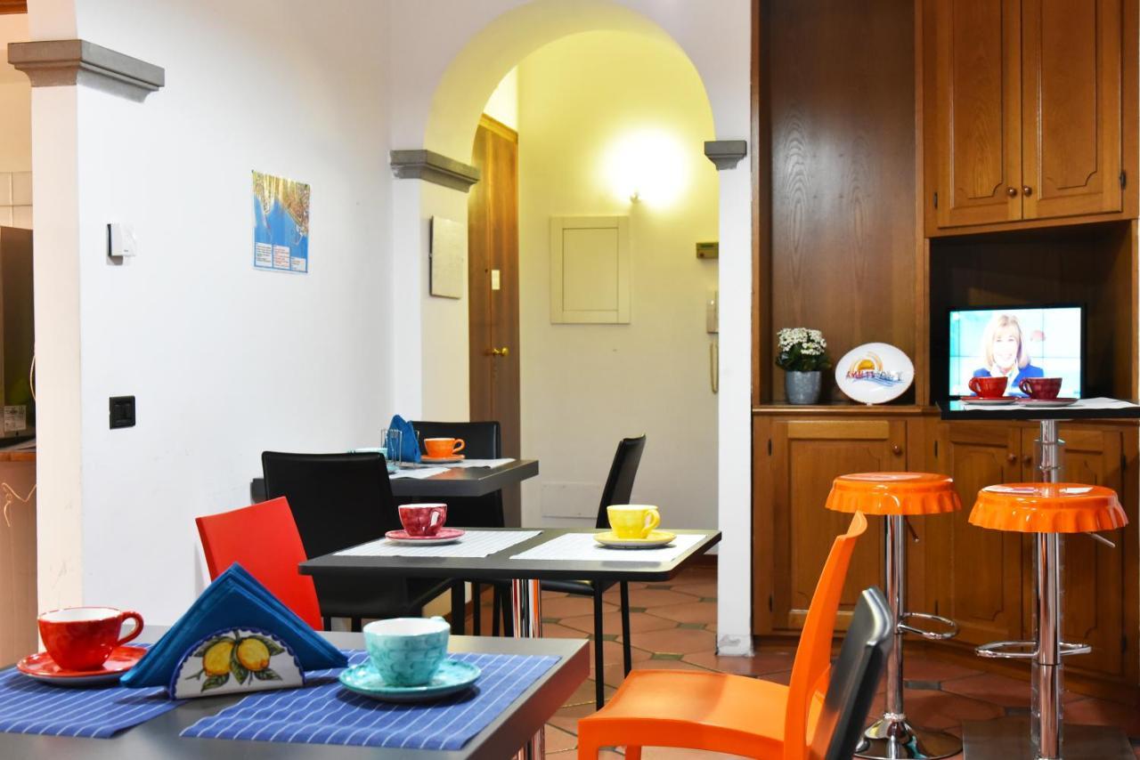 B&B Amalfi Coast ซาแลร์โน ภายนอก รูปภาพ