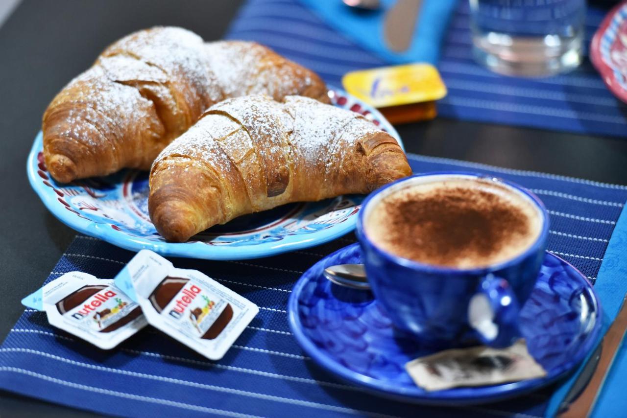 B&B Amalfi Coast ซาแลร์โน ภายนอก รูปภาพ